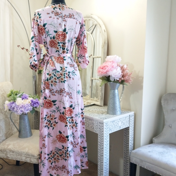 🍒NWT🍒 THE ORIENT KIMONO WRAP DRESS - Picture 7 of 13